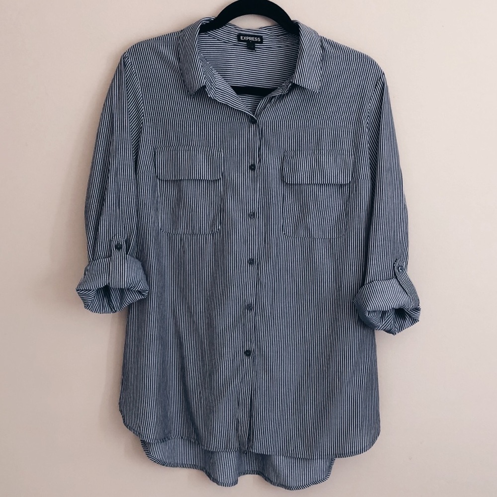 *NWOT* | EXPRESS | Gray Striped Button Up